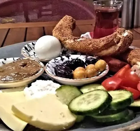 Taksim Cozy בית הארחה *